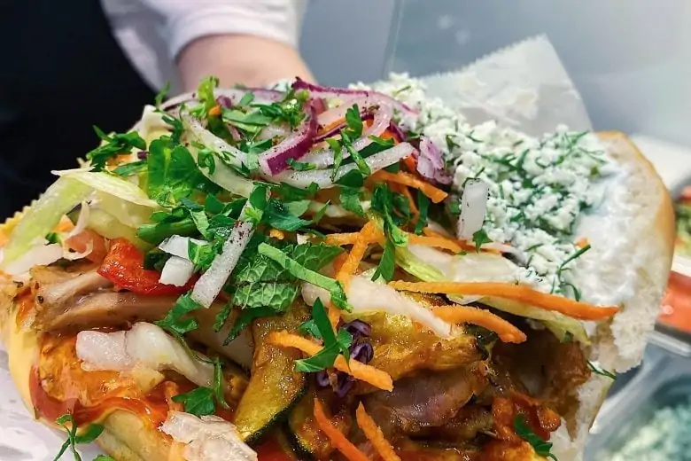https://www.facebook.com/berlinergemusekebap.riga